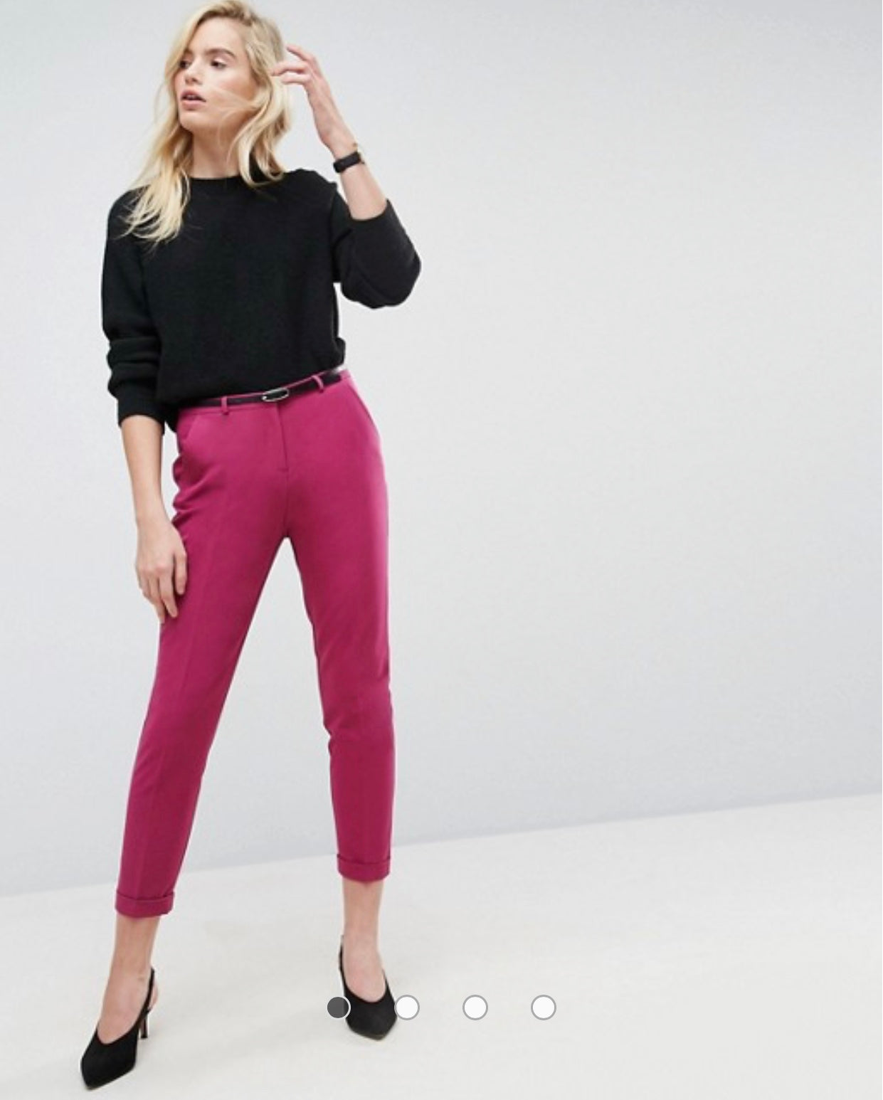 Pantalon cigarette ajusté avec ceinture