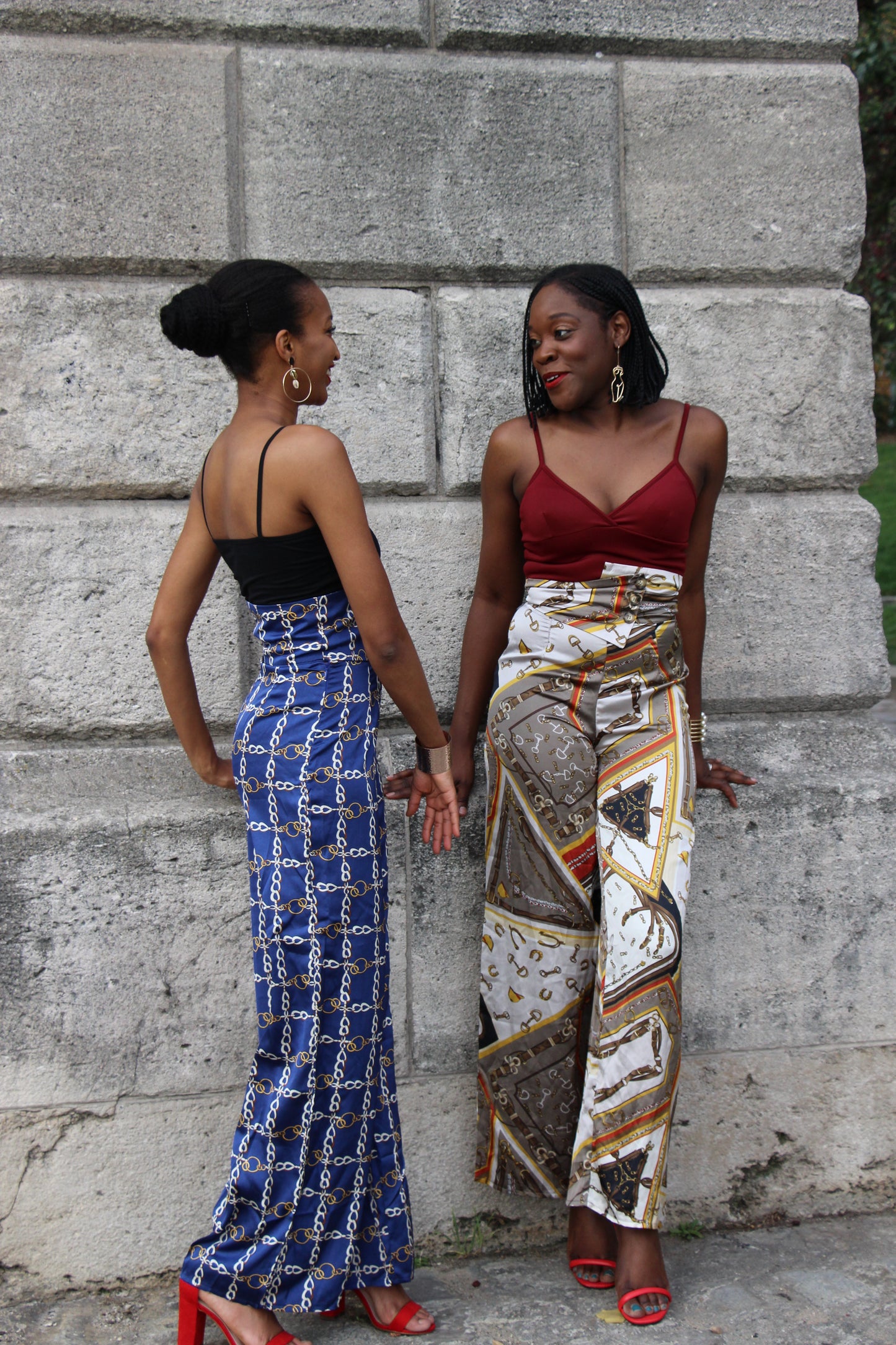 Pantalon satin imprimé chaînes
