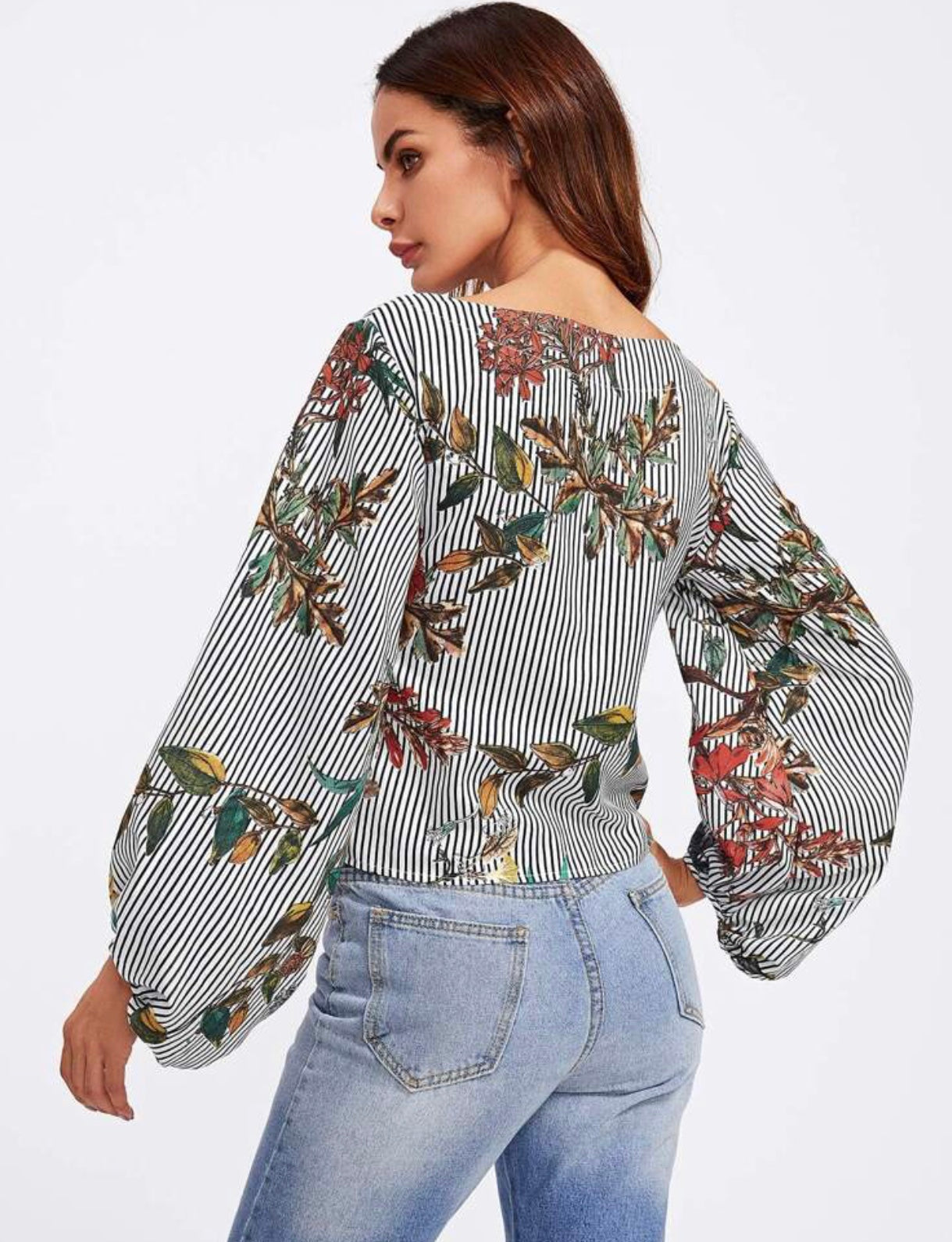 Blouse avec ceinture et manches lanterne