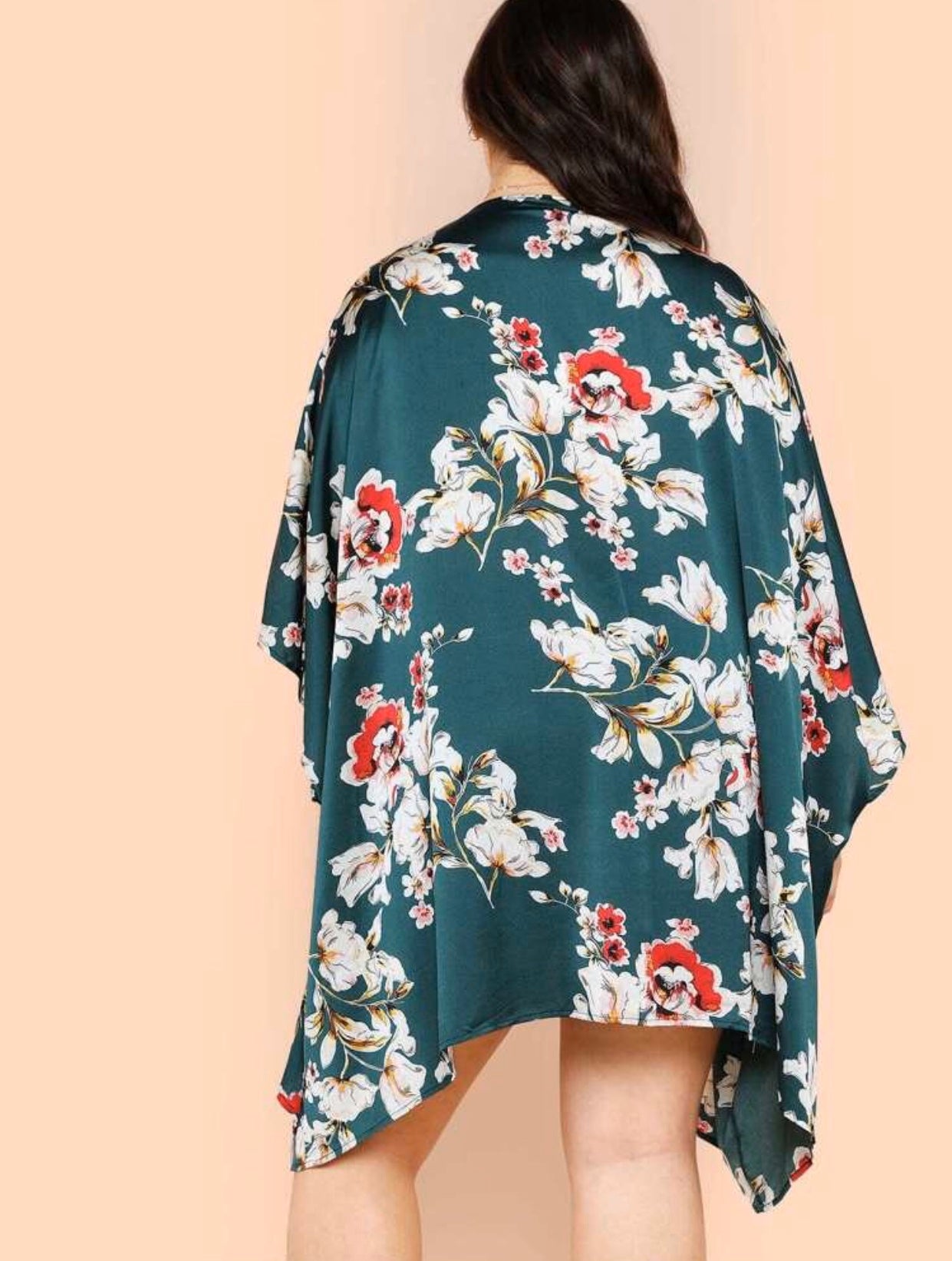 Kimono fleuri à manche chauve-souris