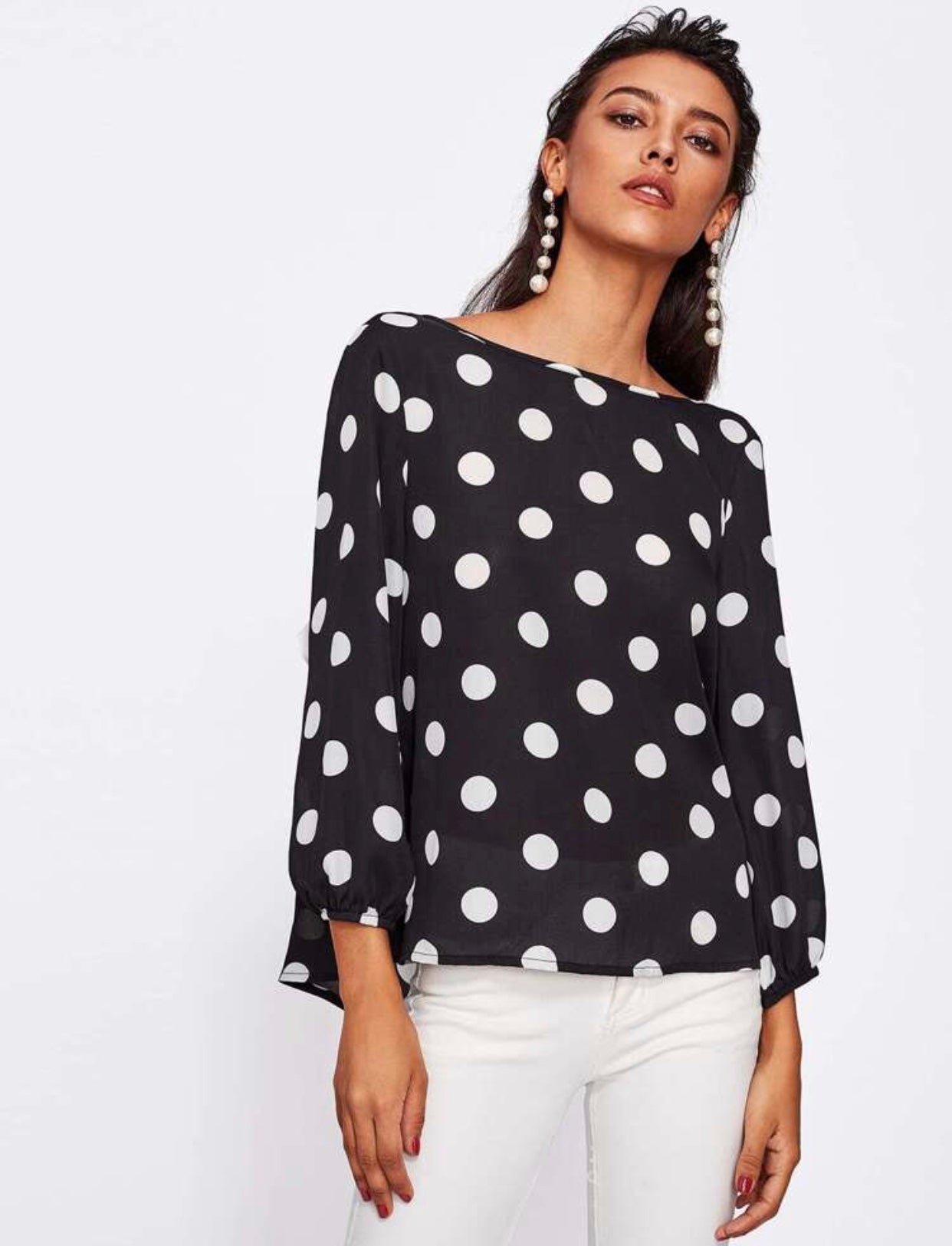 Blouse pois avec noeud au dos