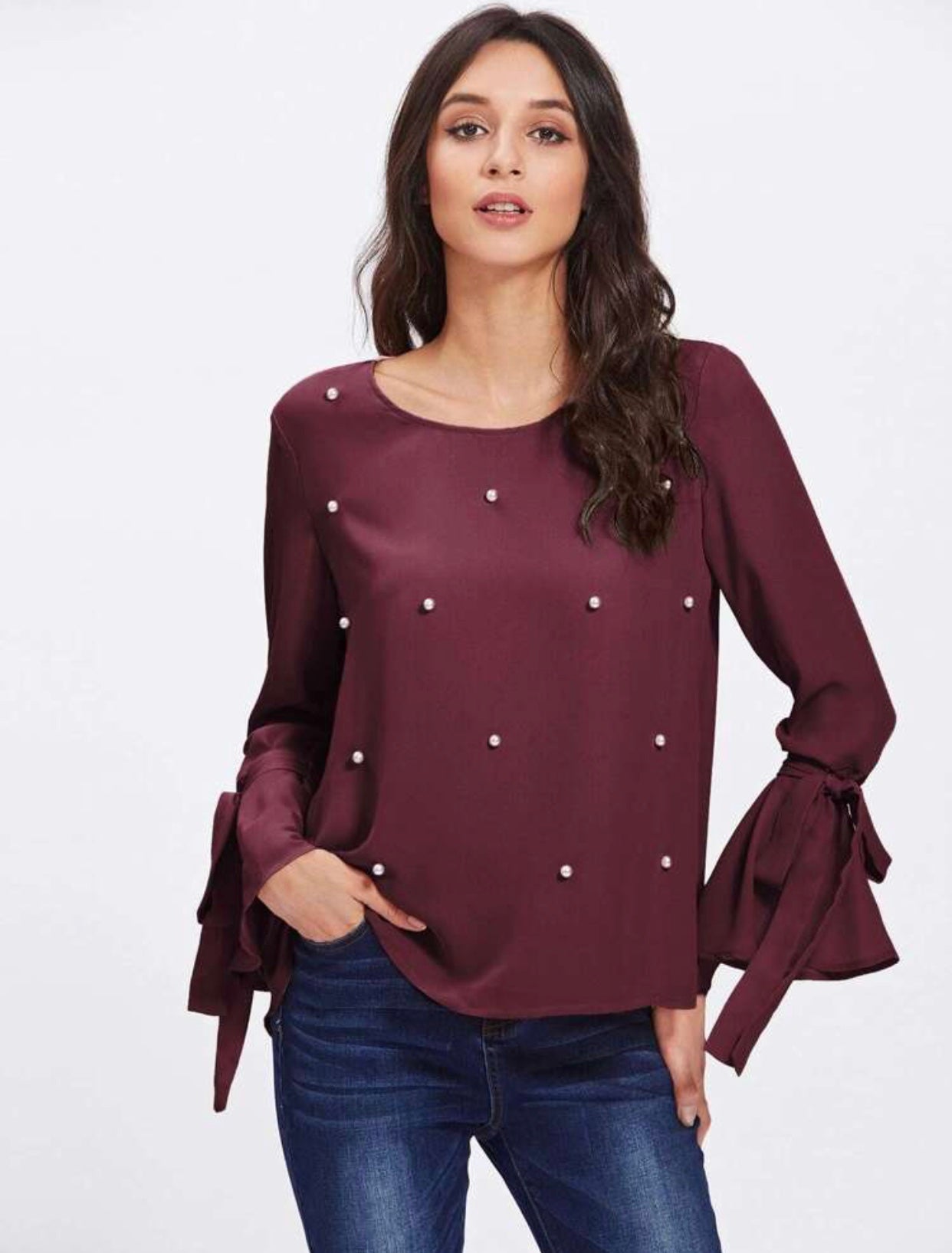 Blouse avec manchette cloches à perles